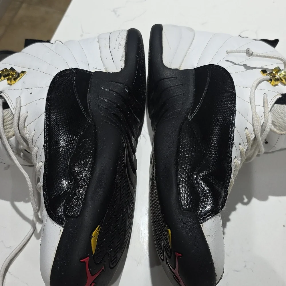 Air Jordan 12 Retro Taxi Sneakers Size 10